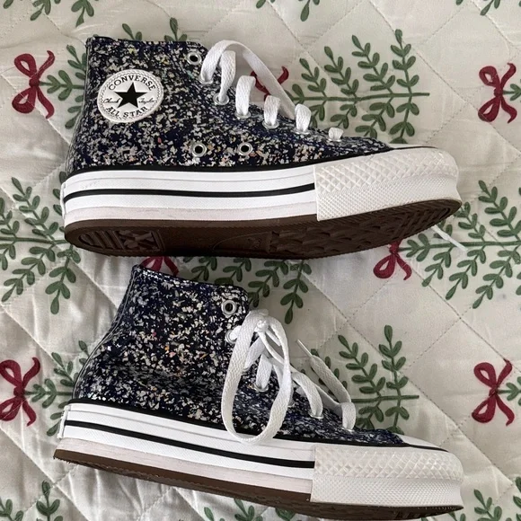 Converse Kids Sneakers - Purple and White Pattern with confetti - Picture 3 of 5